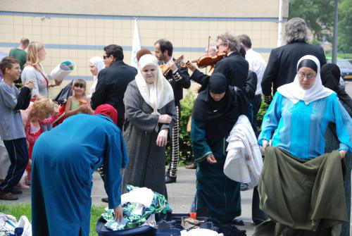 Mariachi ensemble & uit de kofferverkoop.jpg